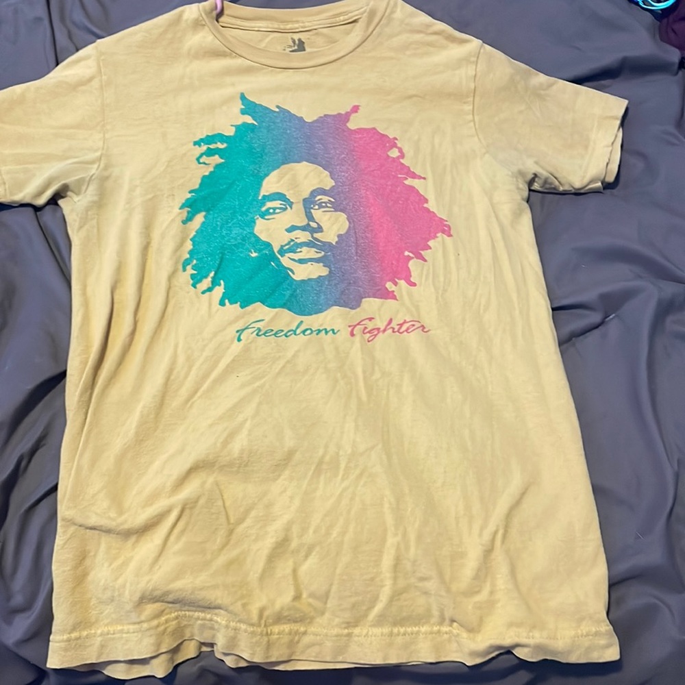 Yellow Bob Marley Graphic Tee, size small